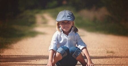boy 746520 640 450x231